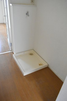 【設備】 | トリニティ | 室内洗濯機置き場