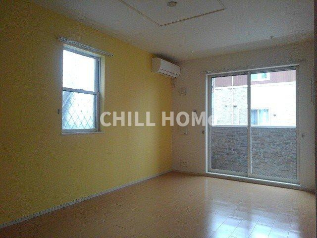 プリムローズ・ヴィラＢの居間・リビング|当社、チルホームのHPもご覧ください(^^)/物件情報多数♪