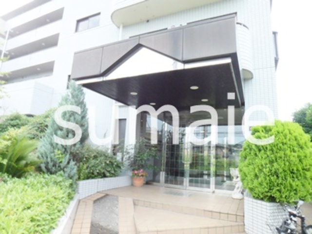 グランソレイユ大宮のエントランス|入口☆