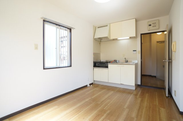 タウンコート西Ｂの居間・リビング