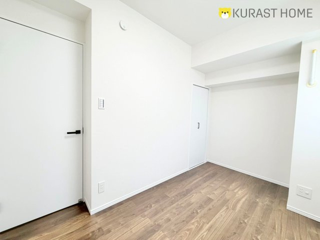 ロイヤルシャトー葛野　5階の洋室|洋室6.2帖