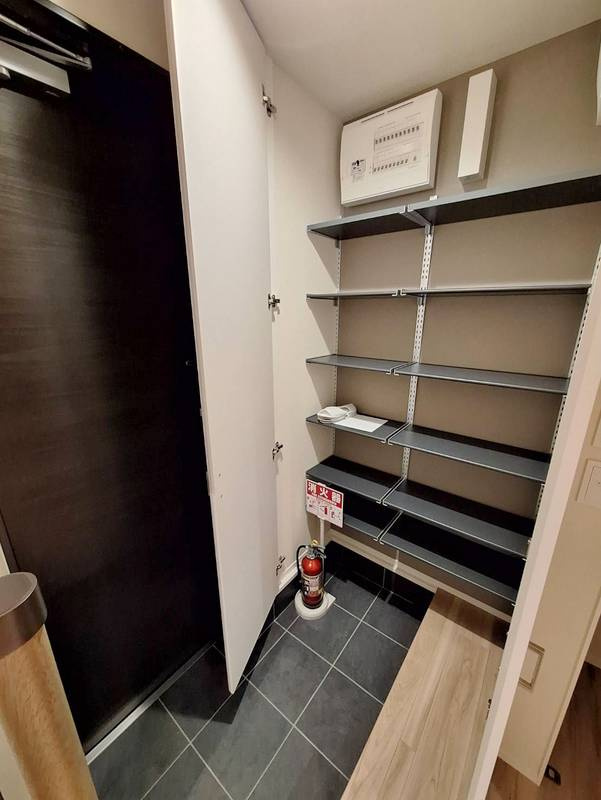 ルミナス田園調布の玄関