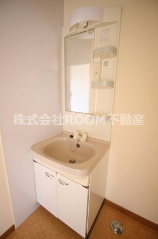 プレシャスSKの独立洗面台|独立洗面台で身支度をすべて済ませてしまいましょう