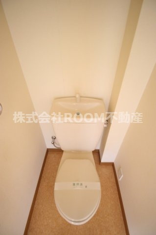 プレシャスSKのトイレ|落ち着いた色調のトイレです