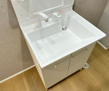 【独立洗面台】 | ※同タイプ写真になります