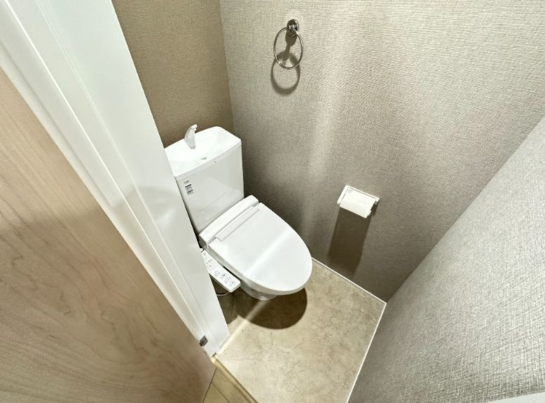 【トイレ】 | ※同タイプ写真になります