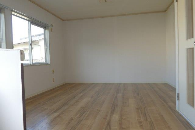 フレグランス安江の居間・リビング|ダイニング