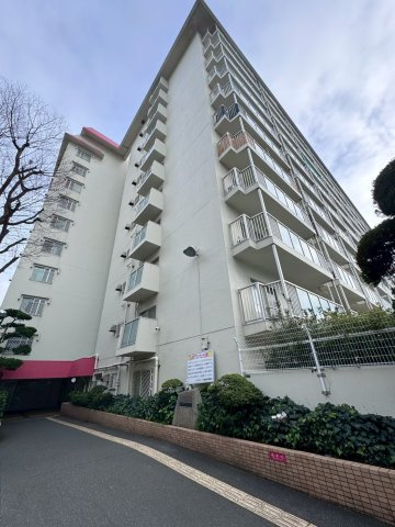 メガロコープ関目の外観