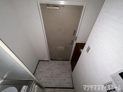【玄関】 | レナジア大東
