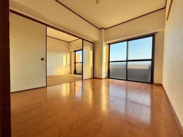 【居間・リビング】 | グローリーマンション