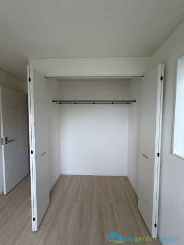 秦野市羽根第1　新築戸建　全3棟2号棟の収納