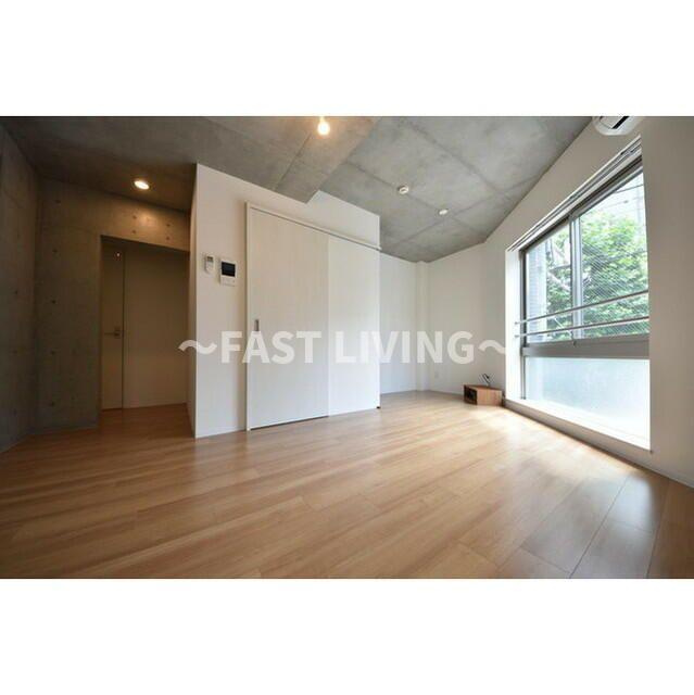 アラート銀座イーストの内装