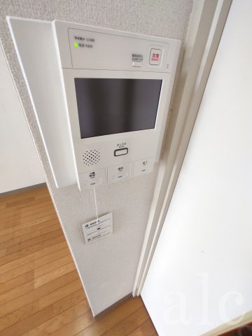 ビイルーム新宿のセキュリティ|TVモニター付きインターフォン