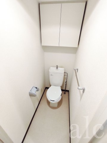 ビイルーム新宿のトイレ