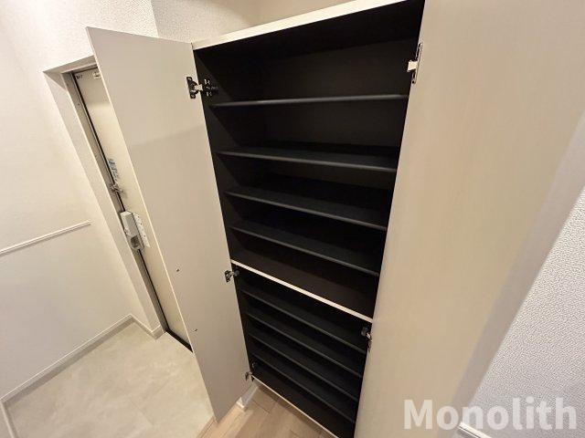 ヒカルサ岸和田畑町の収納