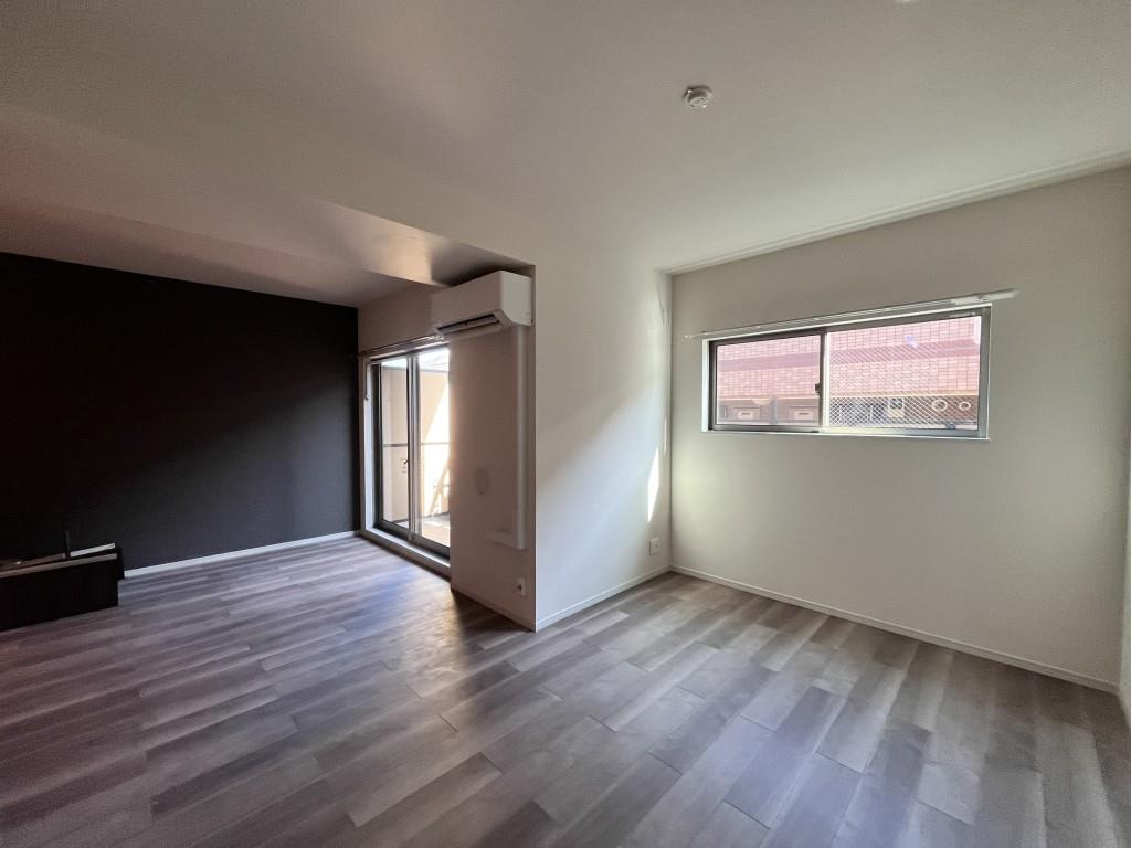 Theios son(テイオス サン)の洋室