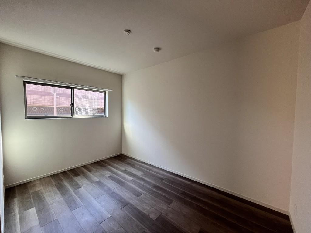 Theios son(テイオス サン)の洋室