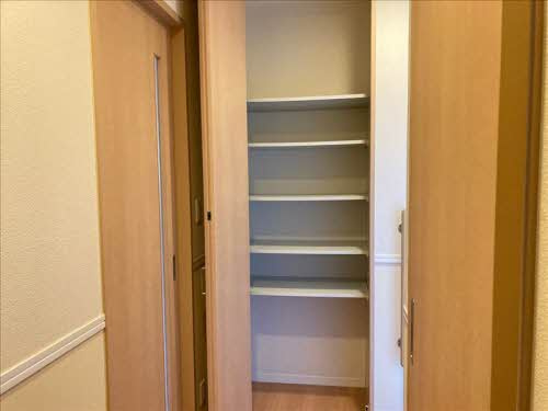 シャーメゾンリーフⅠの収納