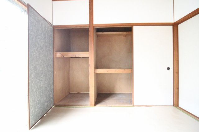 小野貸家(姫城町)の寝室