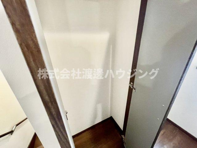 北条2丁目貸家の収納