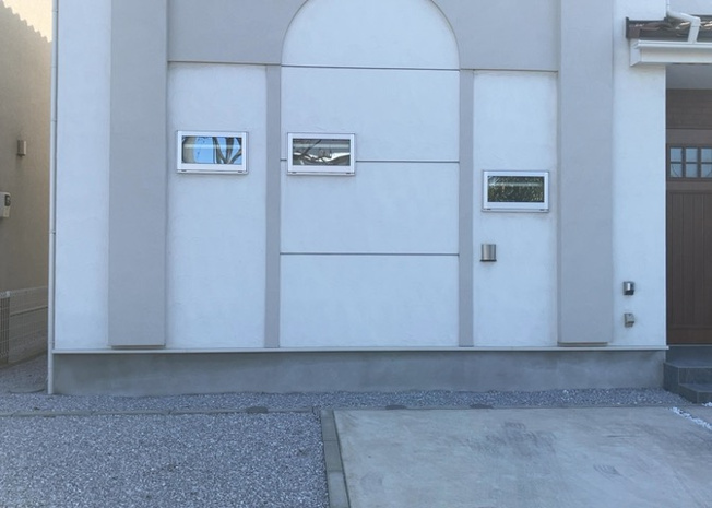 【居間・リビング】 | リビングの間取りの種類は大きくわけてリビングとダイニングが別になっているタイプ、リビングダイニング一体型です。どちらも一長一短ですので、家を選ぶ時はその両面をチェックして決めるようにしましょう。