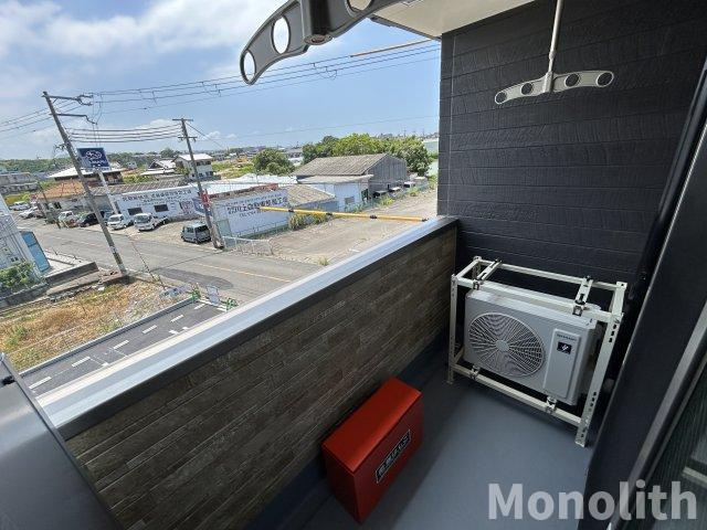 ヒカルサ岸和田畑町のバルコニー