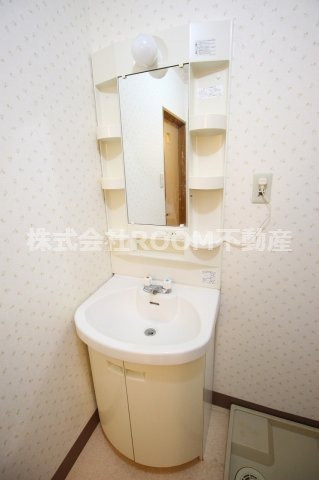 金田マンションゆきらの独立洗面台|独立洗面化粧台付き