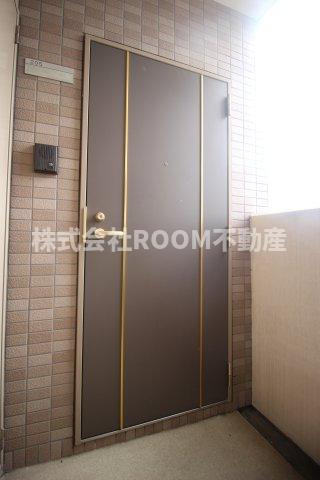 M’ｓ　oneのエントランス|建物の内部です