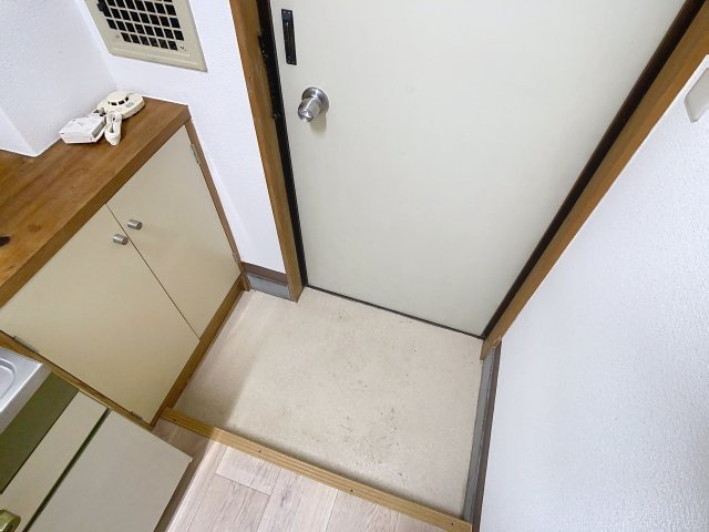 レディースクラウンの玄関