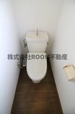 クレストコートBのトイレ|清潔感のあるトイレです