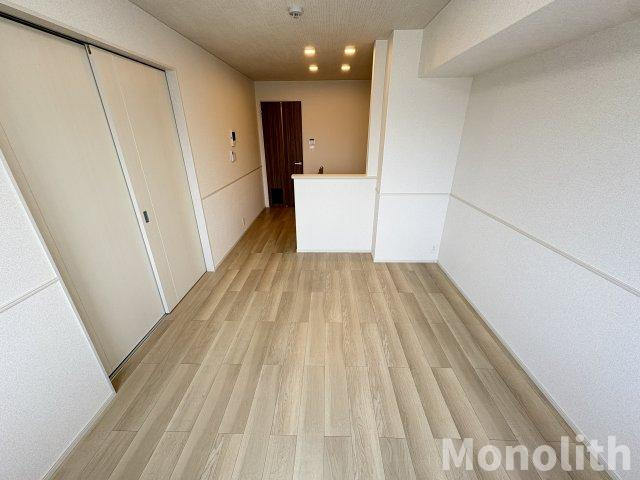 ヒカルサ岸和田畑町の居間・リビング