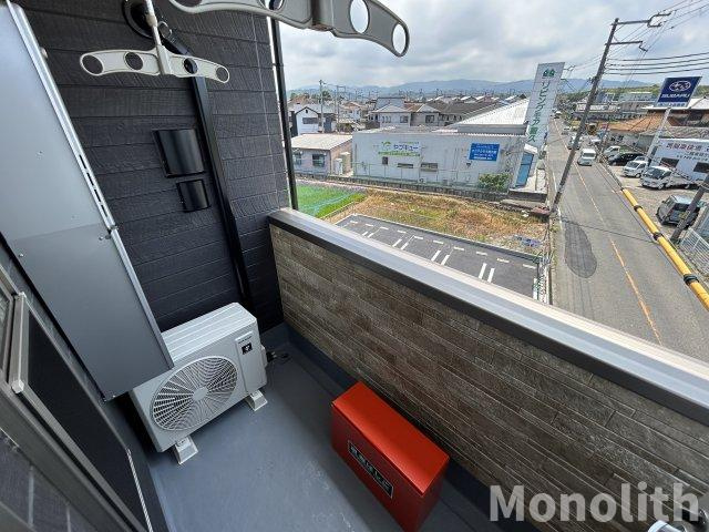 ヒカルサ岸和田畑町のバルコニー