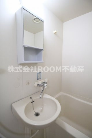 大王コーポの洗面所|コンパクトで使いやすい洗面所
