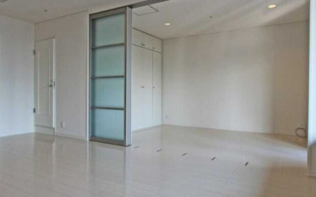 渋谷プロパティータワー　１Fコンビニ　高層階　角部屋の内装