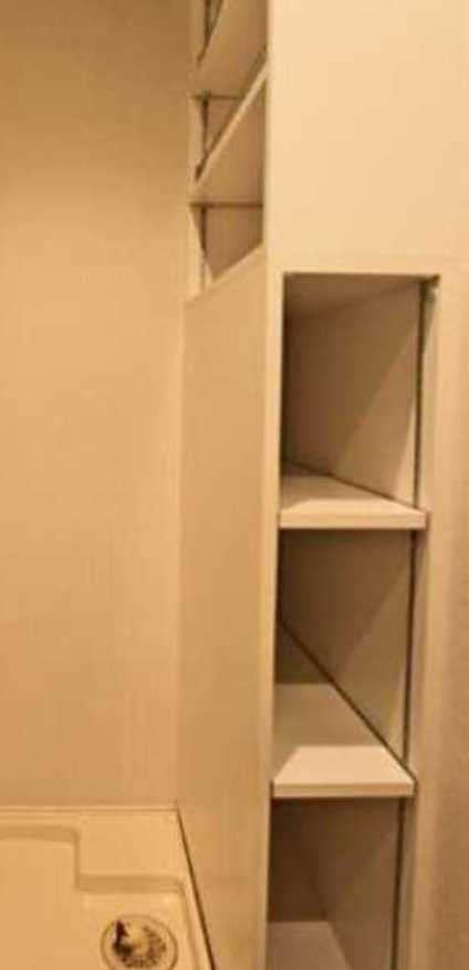 渋谷プロパティータワー　１Fコンビニ　高層階　角部屋の収納