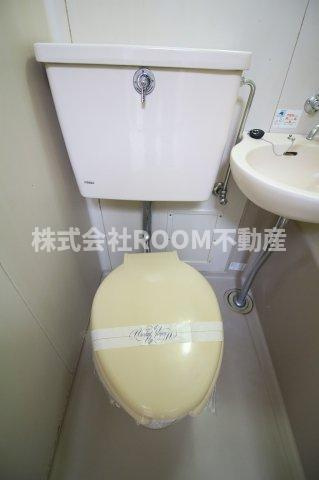 コーポ五月のトイレ|コンパクトで使いやすいトイレです