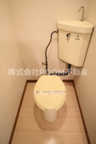 笠野石油ビルのトイレ