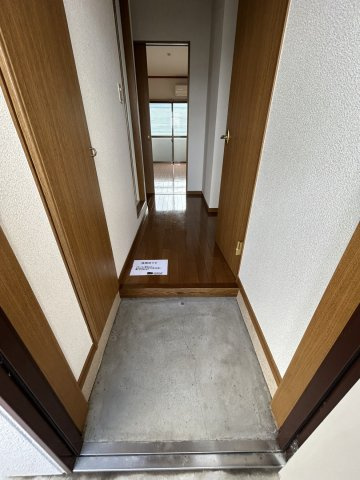コーポ・ベルヴューの玄関