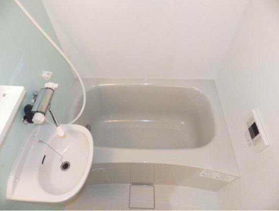 メリディアン三ノ輪Ⅱの浴室