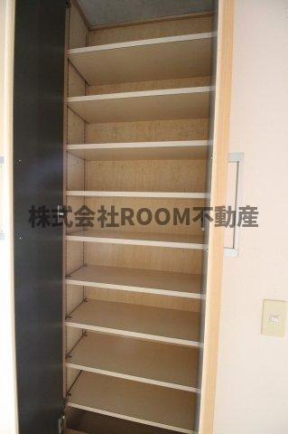 フローリッシュ広呂原の収納|収納があります