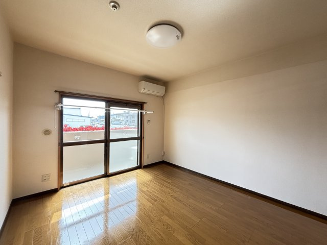 パールエステートの収納