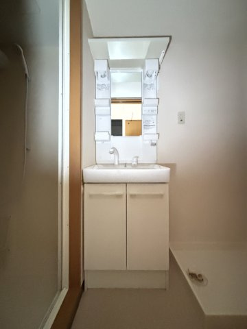 パールエステートの洗面所