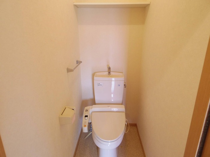 グランドソレイユ Ａ・Ｂのトイレ|温水洗浄暖房便座