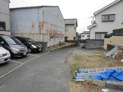 東区山根町の前面道路含む現地写真