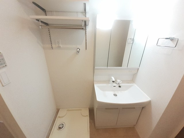 アンフィニ土浦Ａの独立洗面台|その他