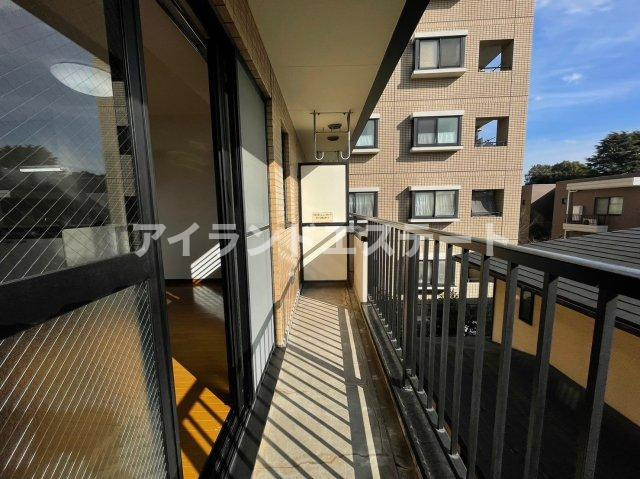 オーキッドハウス　3方角住戸　オートロック　陽当たり良好のバルコニー|※別号室参考写真