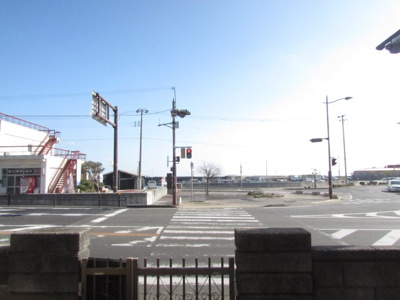 【展望】 | ～商談中～洲本市炬口１丁目・店舗付住宅 | 令和８年２月撮影（１階からの眺望）