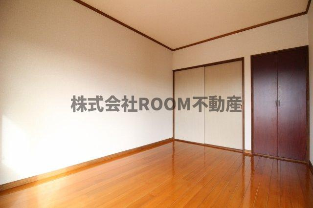 セイシェルハイムⅡの寝室|落ち着いた色調の寝室です