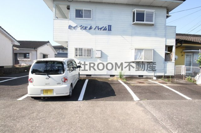 セイシェルハイムⅡの駐車場|駐車場に車を止められます
