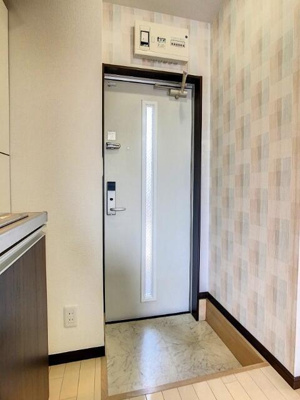 【玄関】 | チェリオⅡ～和Ｎａｇｏｍｉ～ | 102号室参照 